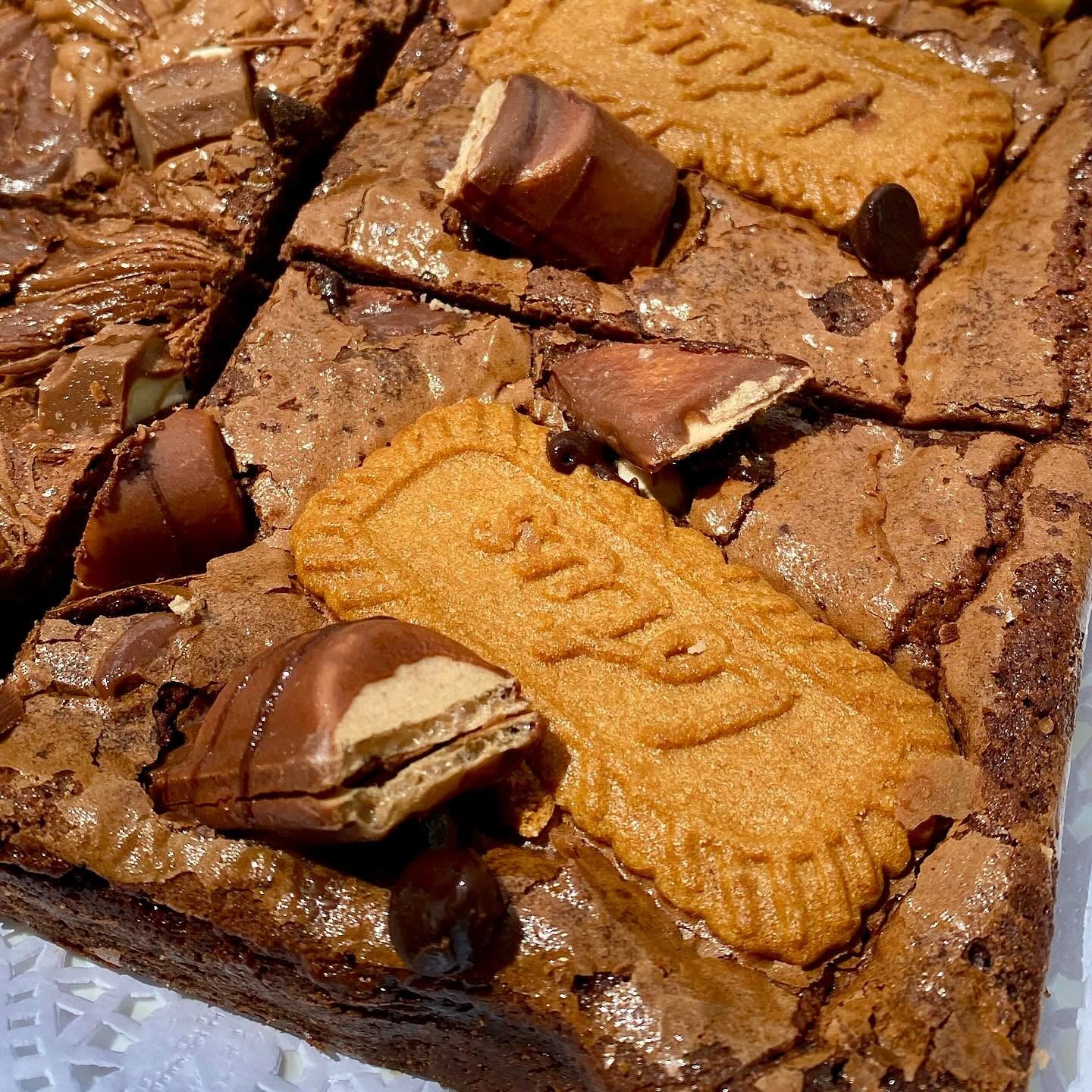 Brownie Lotus + Kinder Bueno